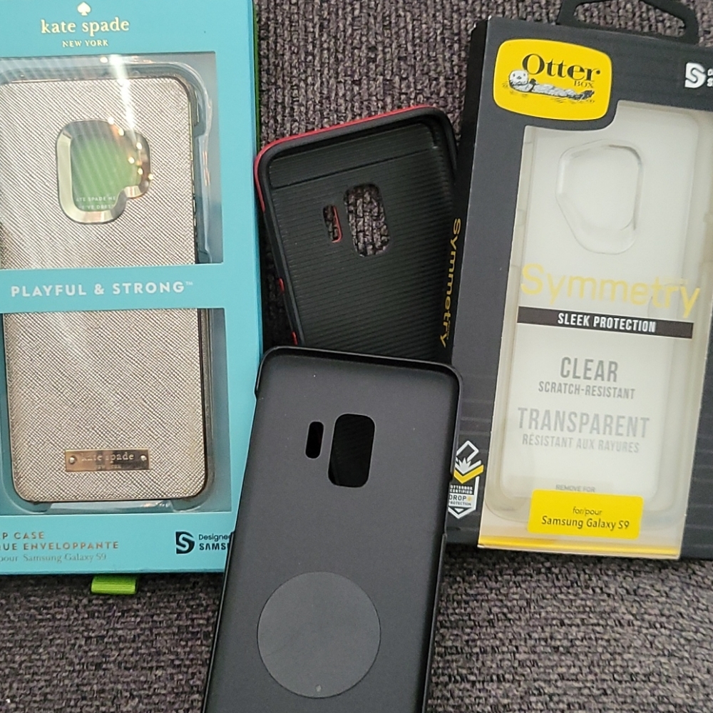 LOT OF SAMSUNG S9 PHONE CASES